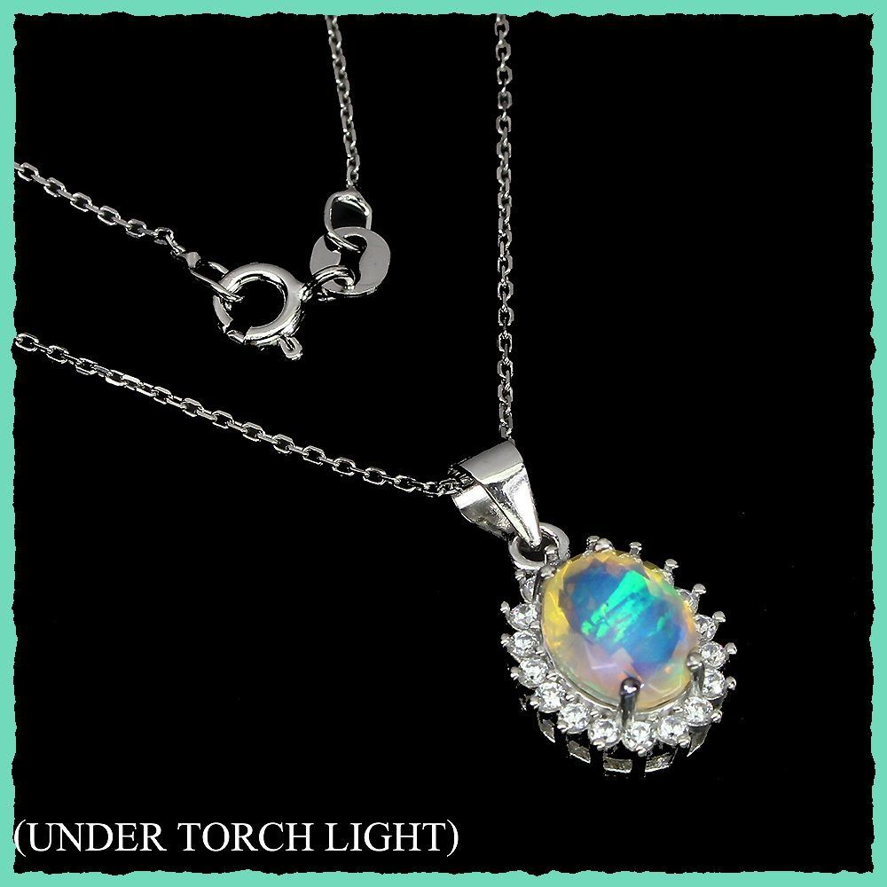 Ciondoli: Feuer Opal Anhänger 925 Silber mit Kette – Nuovo e nell'imballaggio originale da Oberglatt ZH venduto da Goldfee1