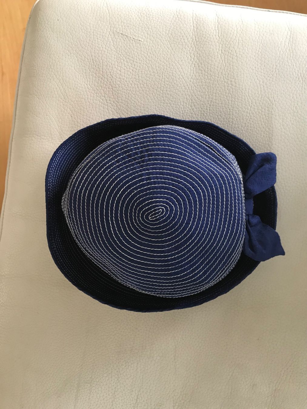 Autres vêtements garçon: Vintage Sommerhut mit Schleife – D'occasion à Hittnau par Noppi 3