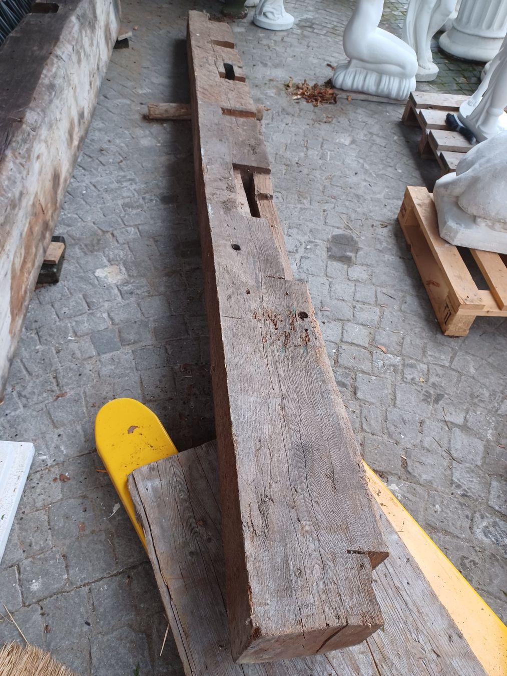 Holzartikel: Eichenholz-Balken – Gebraucht aus Wangen a.Aare von Schneckenparadies 5