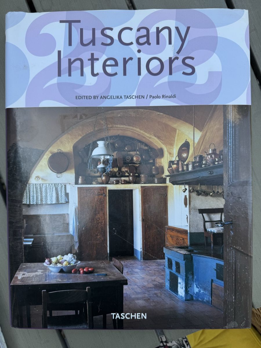 Libri: Einrichtungsbuch: Tuscany Interiors – Usato da Pfäffikon ZH venduto da lenaviktoria