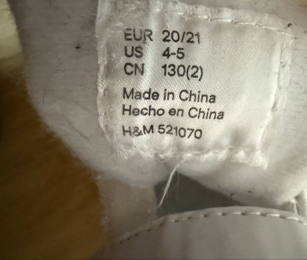 H&M Scarpe per ragazzi: Sneaker H&M, Grösse 20/21 – Usato da Hinteregg venduto da Jazz-C 4