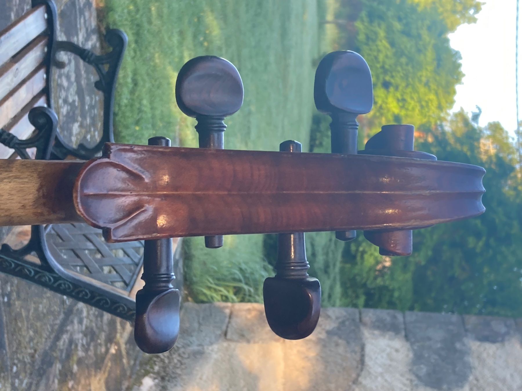 Musikinstrumente: Französisches Meistercello , ca.1880 – Gebraucht aus Basel von Albanus 5