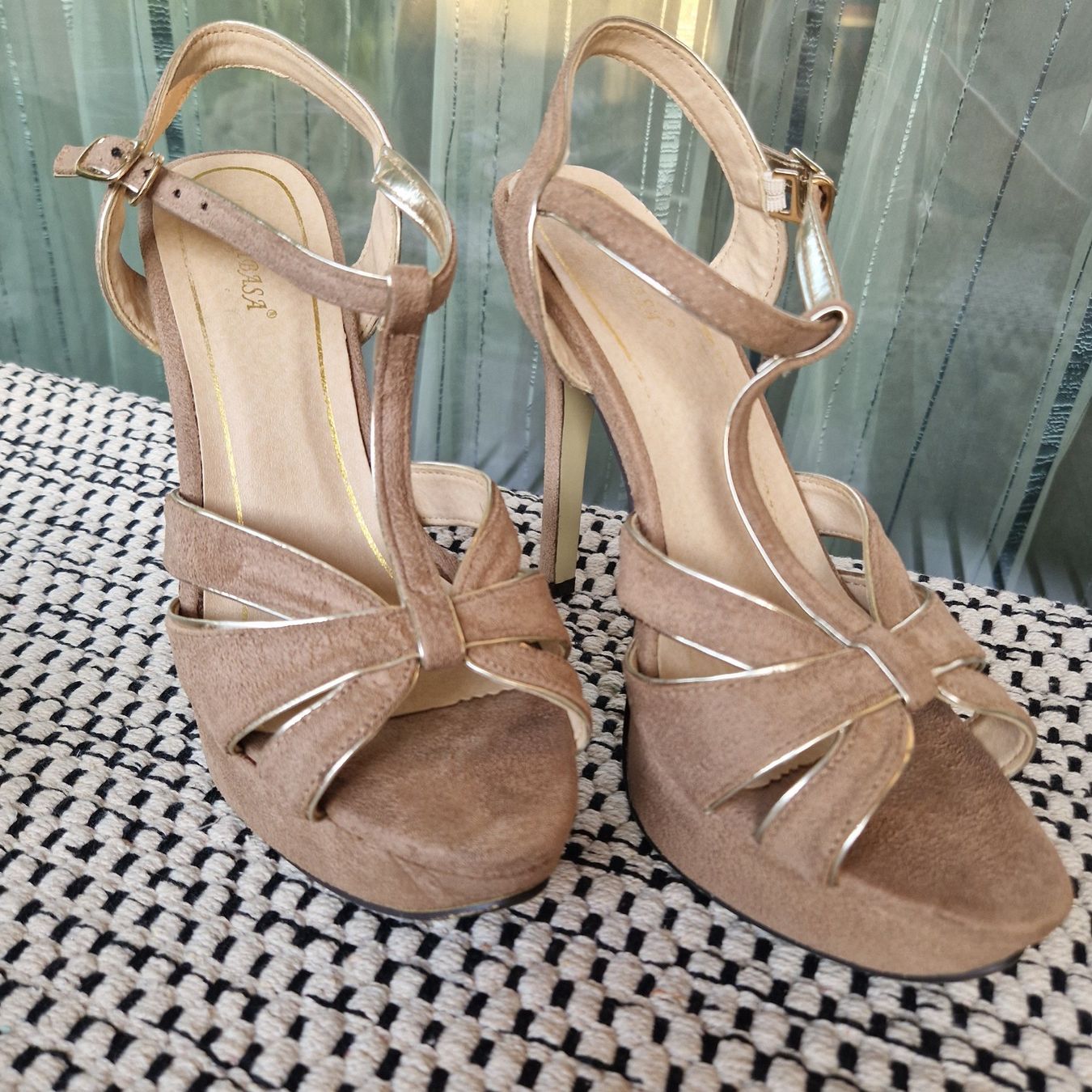 Scarpe da donna: beige High Hells / Pumps Gr. 38 – Usato da Nendeln venduto da Zopfie_ 5