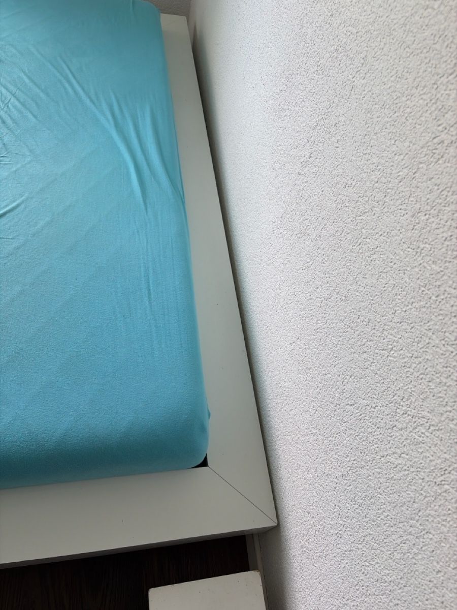 Letti: Interio Doppelbett weiss Holzrahmen – Usato da Ostermundigen venduto da BestPrice_3072 1