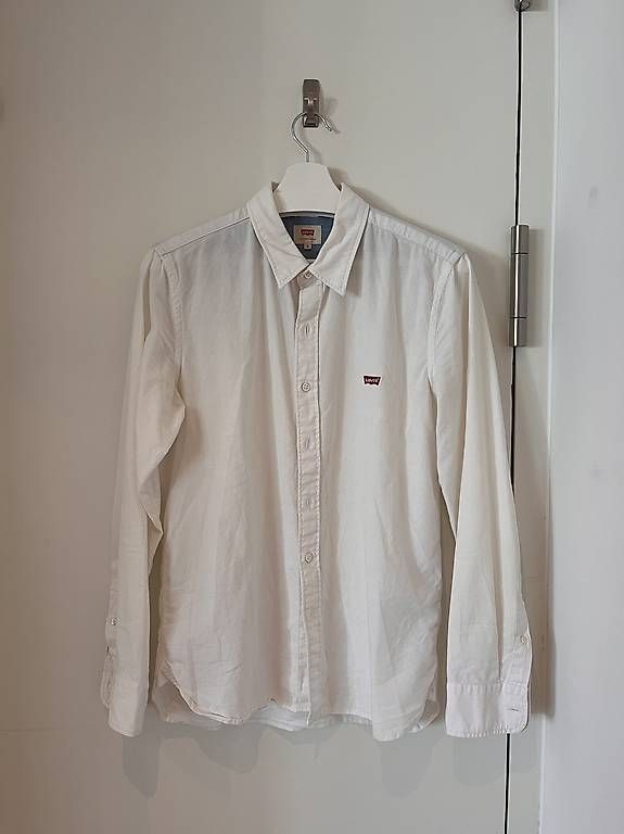 Camicie: Levi's Baumwolle Hemd weiss Slimfit S – Usato da Winterthur venduto da pabe91