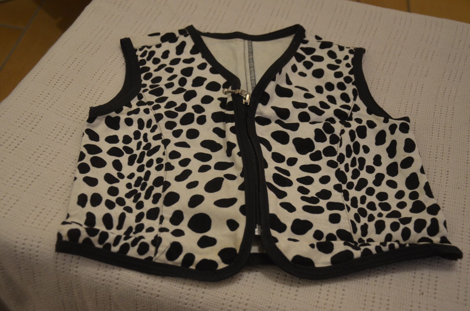 Costumi: TAILLE 92 - FASTNACHT – Usato da Chiasso venduto da Dolly015 2