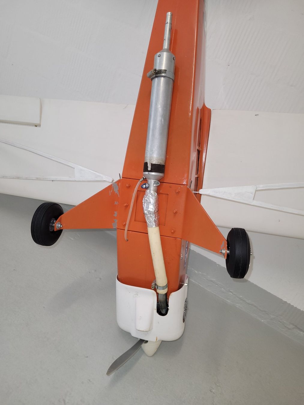 Modellismo RC: Piper Super Cub, mit Motor und Servos – Difettoso da Winterthur venduto da testi67 6