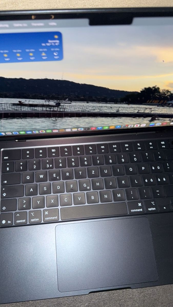 Apple Notebook: Macbook Air 13zoll - ca. 8 monate alt – Nuovo (secondo la descrizione) da Stäfa venduto da ral002 1