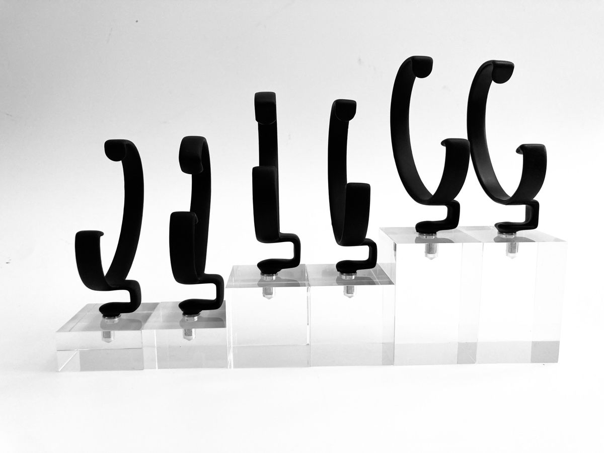 Orologi: Neutrale durchsichtige Plexiglas Blöcke – Usato da Luzern venduto da downtonabbey 4
