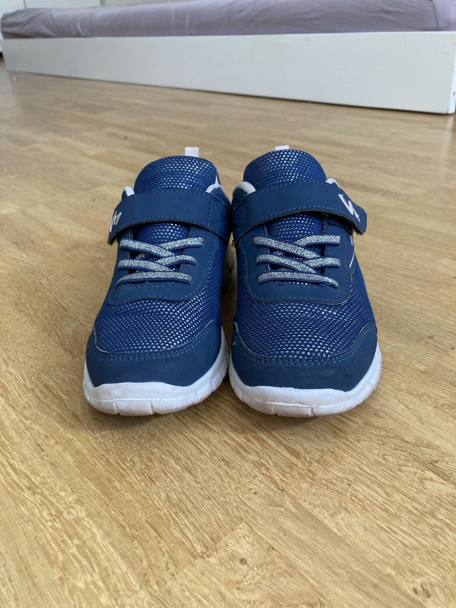 Scarpe per ragazze: Turnschuhe Vty Grösse 31 – Usato da Zürich venduto da Retrogirl