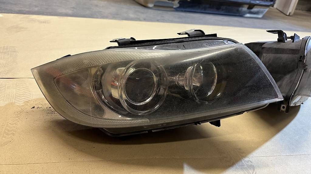 Fari: Xenon Scheinwerfer BMW E91  – Usato da Burgdorf venduto da NoQuestions 4