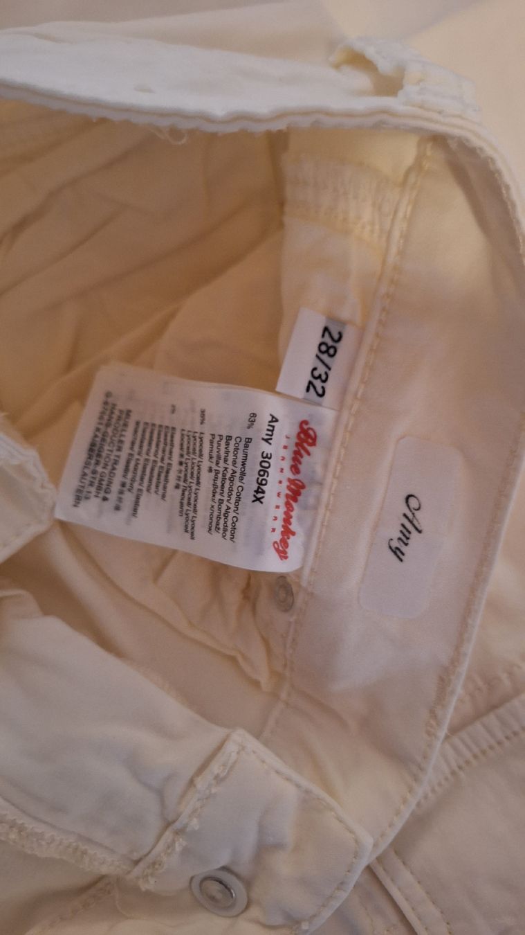 Lotti di vestiti: Maje Pullover Grösse 3 und Blue Monkey Hose Grösse 28/32 – Usato da werdenberg venduto da Nsmilles 3