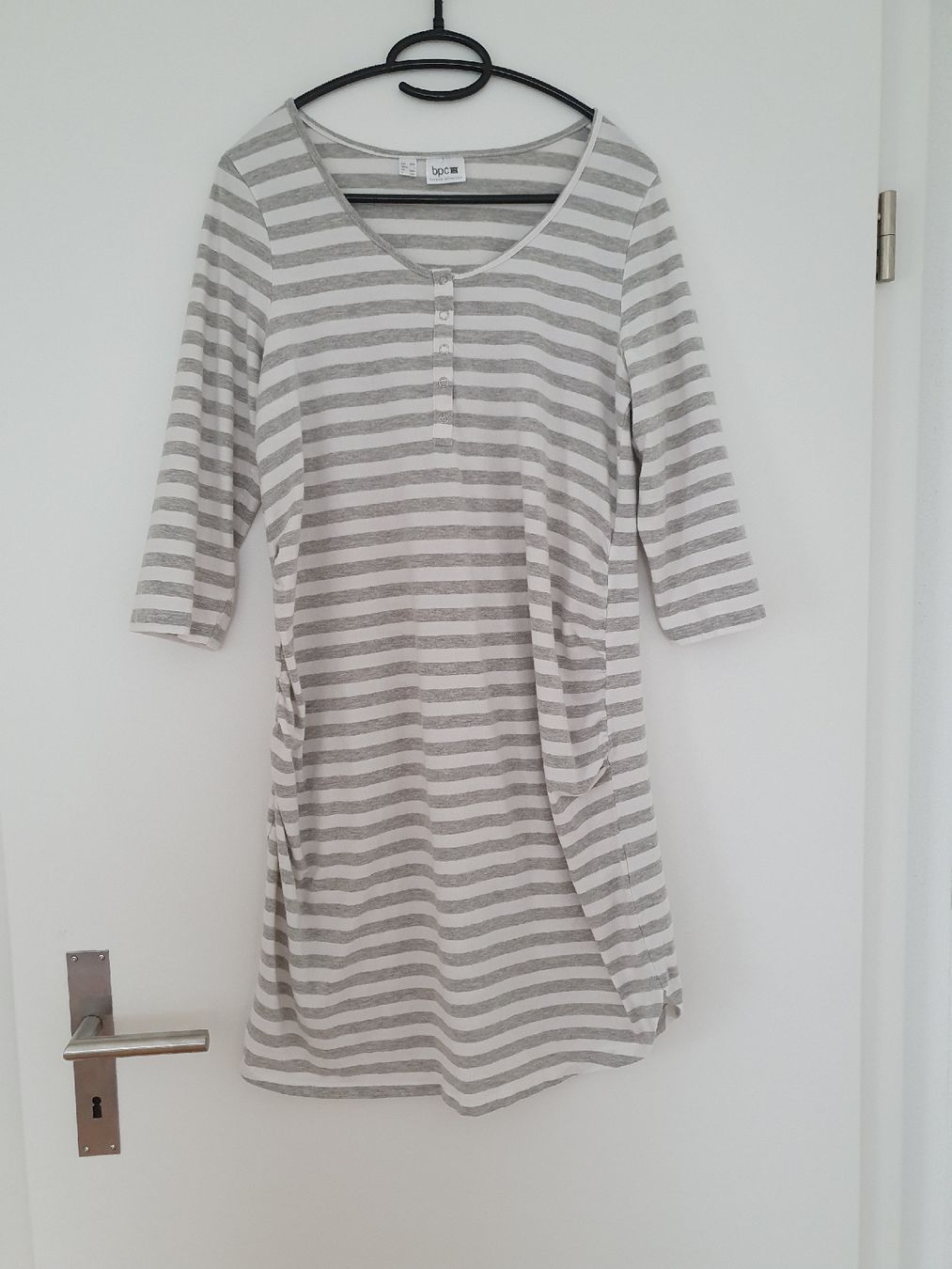 Negligees & Pyjamas: Umstamds Nachthemd von BPC, Gr. 36/38 – Gebraucht aus Einigen von thundermother