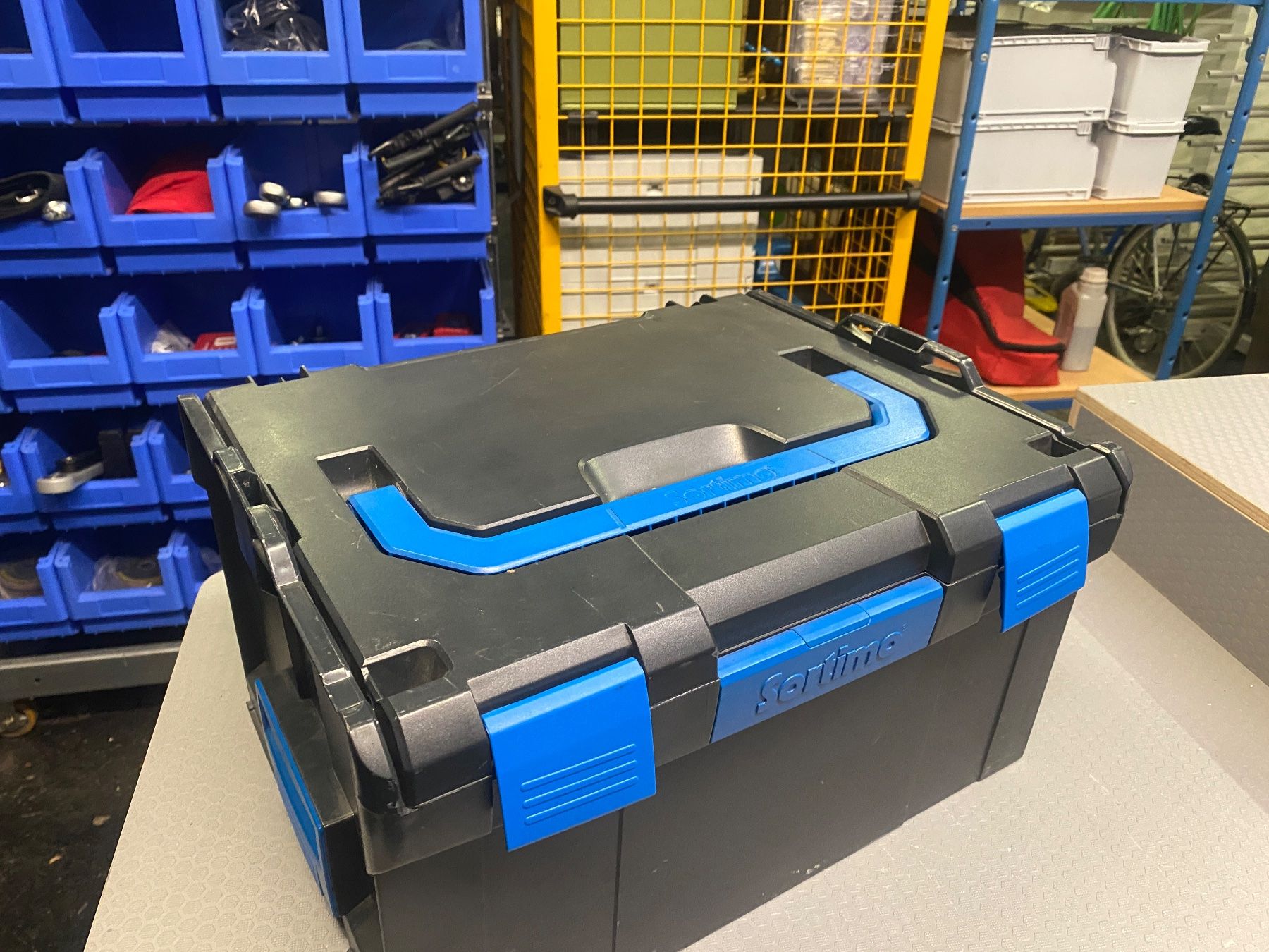 Sortimo Tutti gli attrezzi: Sortimo L-Boxx ab 1.- – Usato da Wabern venduto da HK-Design 1