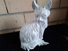 Porzellan Katze Figur, weiss schimmernd, Vintage Style