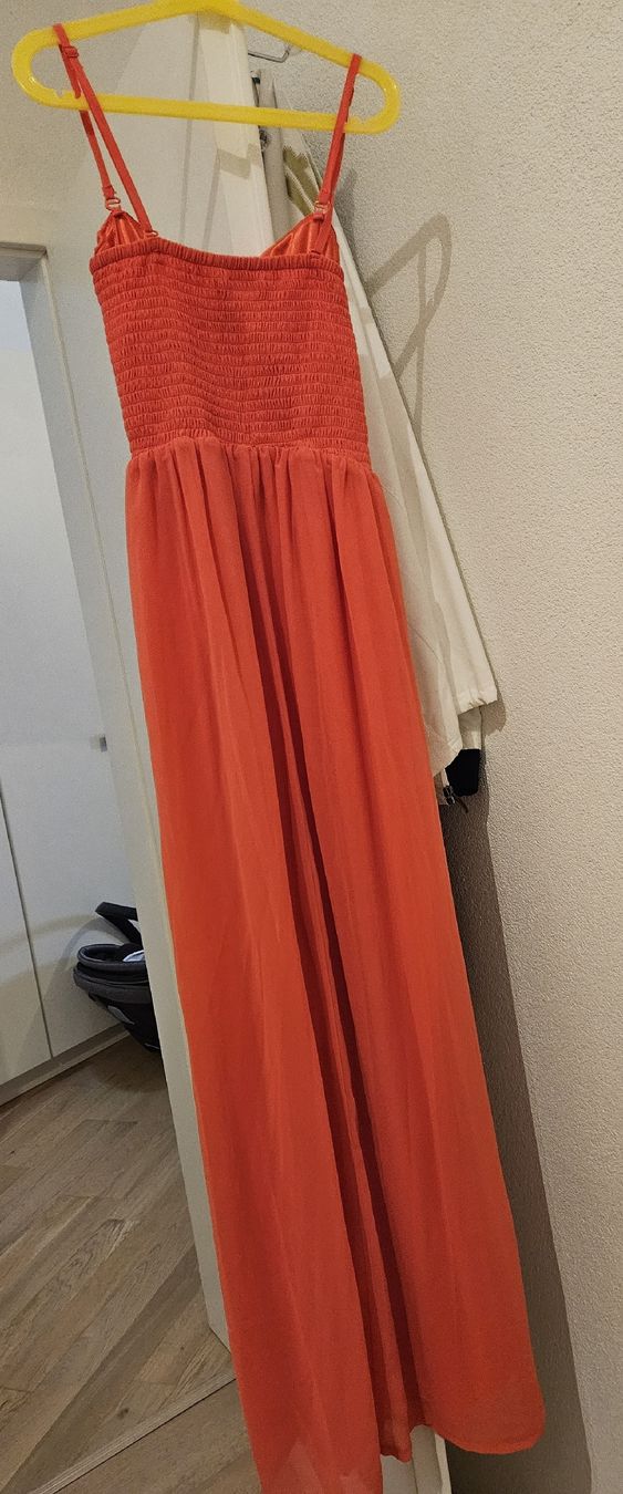 Bershka Kleider: robe – Gebraucht aus Founex von Ana_2412 1
