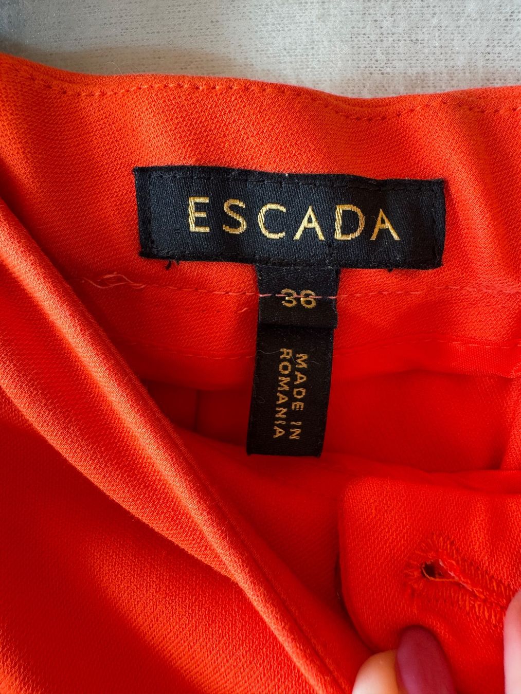 Escada Pantaloni: Orange Hose von Escada Gr.36/38 – Usato da Grosswangen venduto da second_hand_dress 5