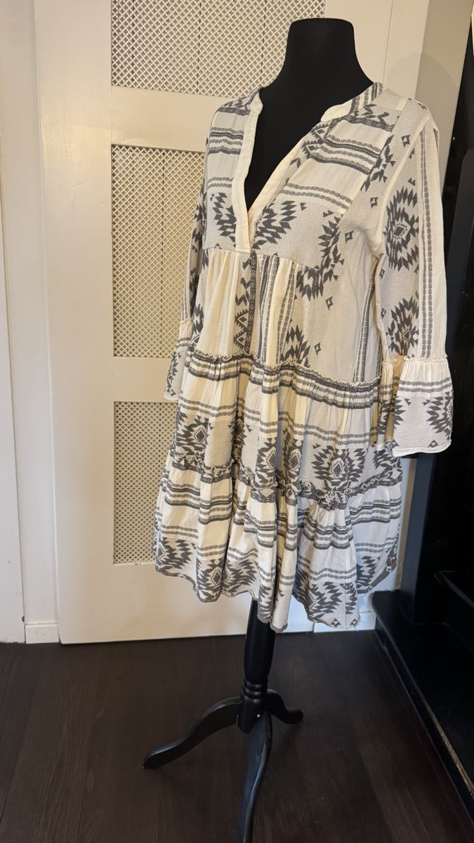 Vestiti: Decotion Kleid Grösse M – Usato da Zollikon venduto da rundbsurf 1