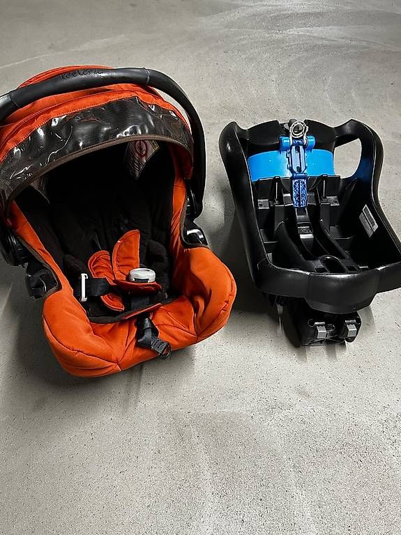 Auto-Kindersitze: Kindersitz Baby Schale – Gebraucht aus Frick von meh_yw68 1