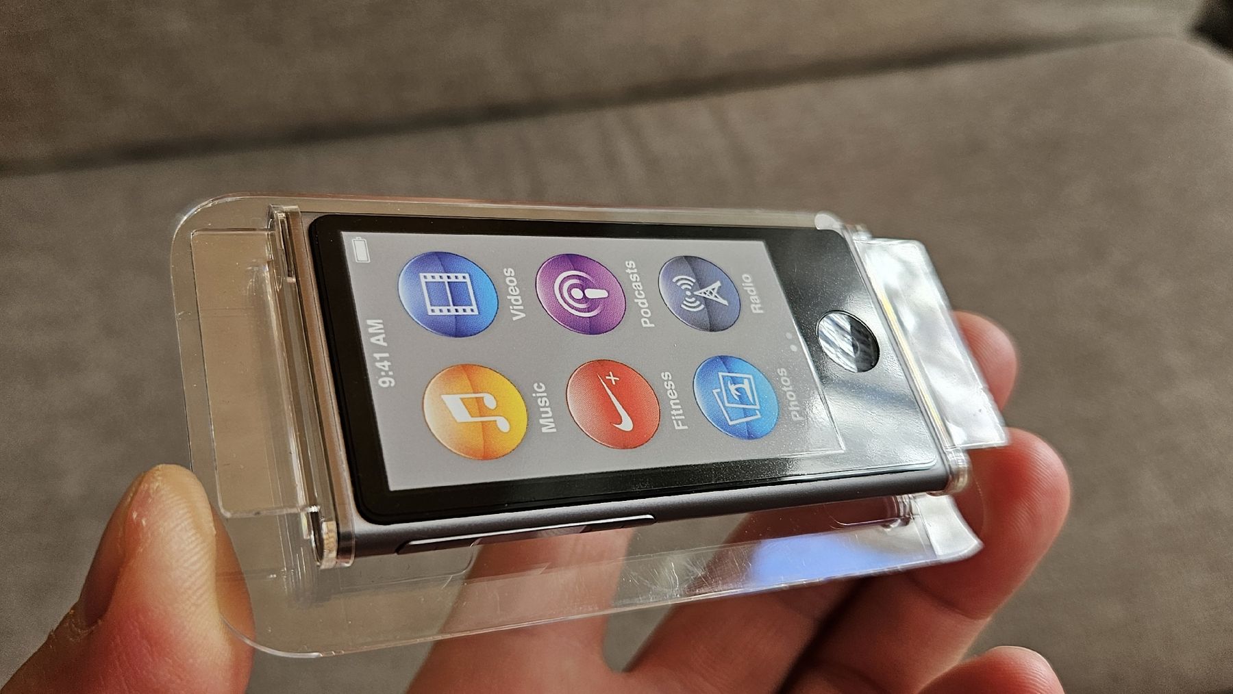 Apple Lettore multimediale portatile: Apple iPod Nano 7 Gen. NEU – Nuovo (secondo la descrizione) da Jona venduto da vik_j6r6 4