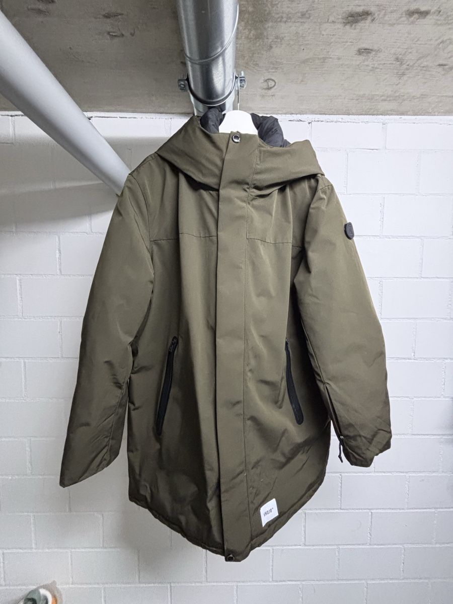 Khujo Giacche: Khujo Parka - Olivgrün - Grösse L – Nuovo (secondo la descrizione) da St. Gallen venduto da seemania