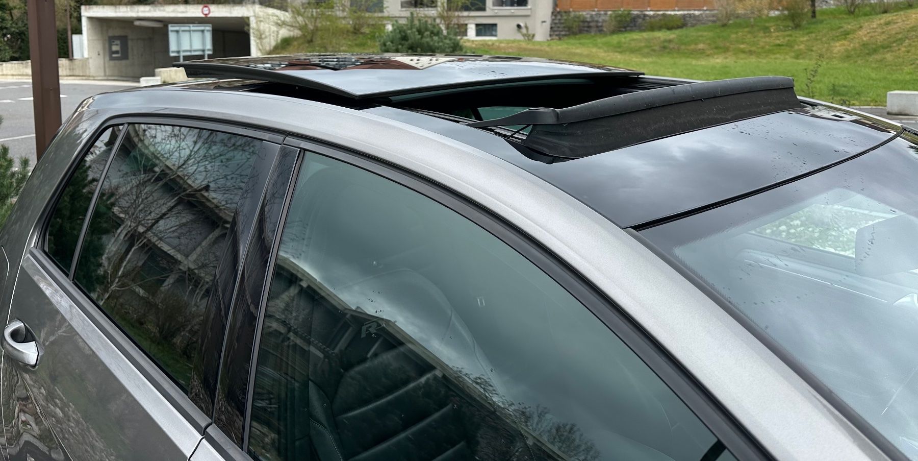 VW Automobili: VW Golf VII 1.4 TSI  R-Line – Usato da Feuerthalen venduto da driven 6