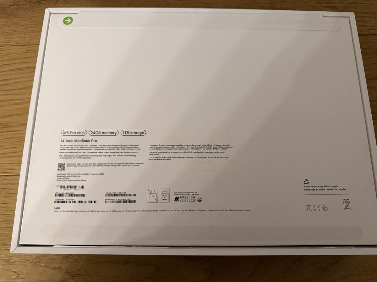 Apple PC: Neues MacBook Pro M5 Pro Chip, 24 GB Memory und 1TB Storage – Nuovo (secondo la descrizione) da Naters venduto da roany13 3