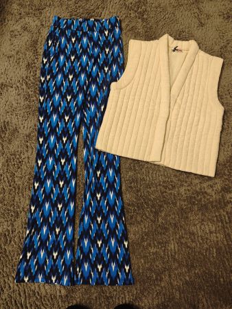 Hose mit Muster & Weste, Gr. 158/164, WE Fashion