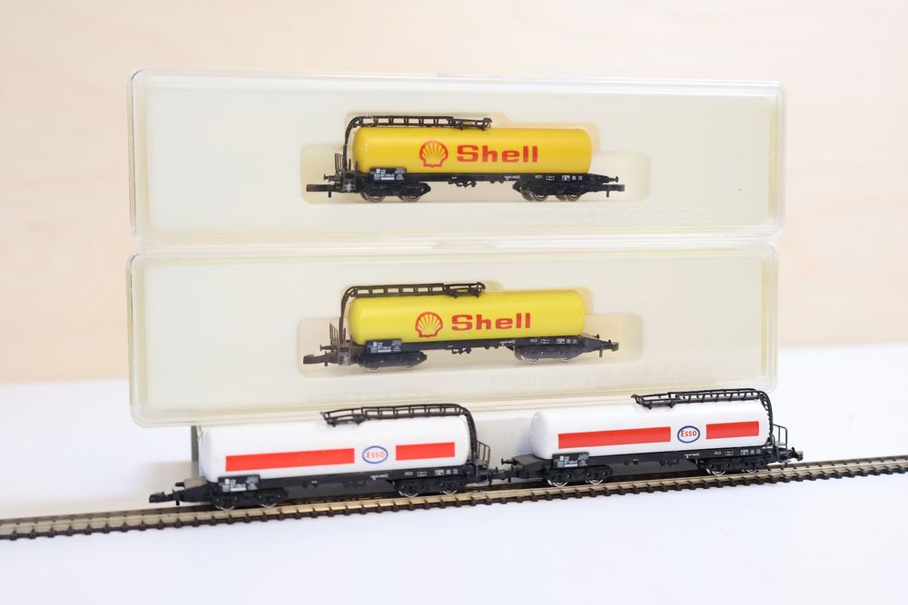 Märklin mini club 4 x Esso/shell Tankwagen Set - 8626/8625 (Gebraucht ...