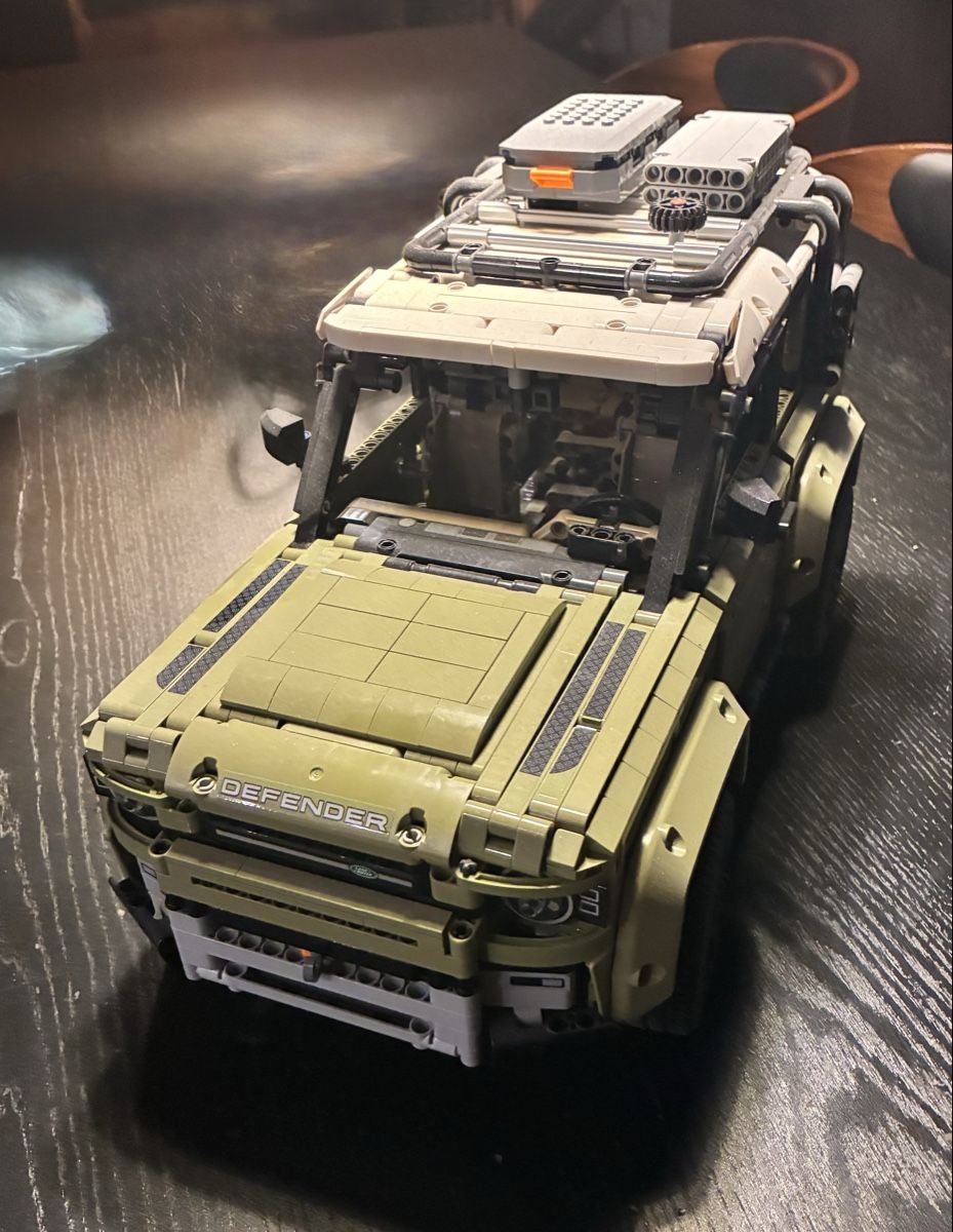 Lego Jouets: LEGO Technic Land Rover Defender  – D'occasion à Stans par Dave1987 1