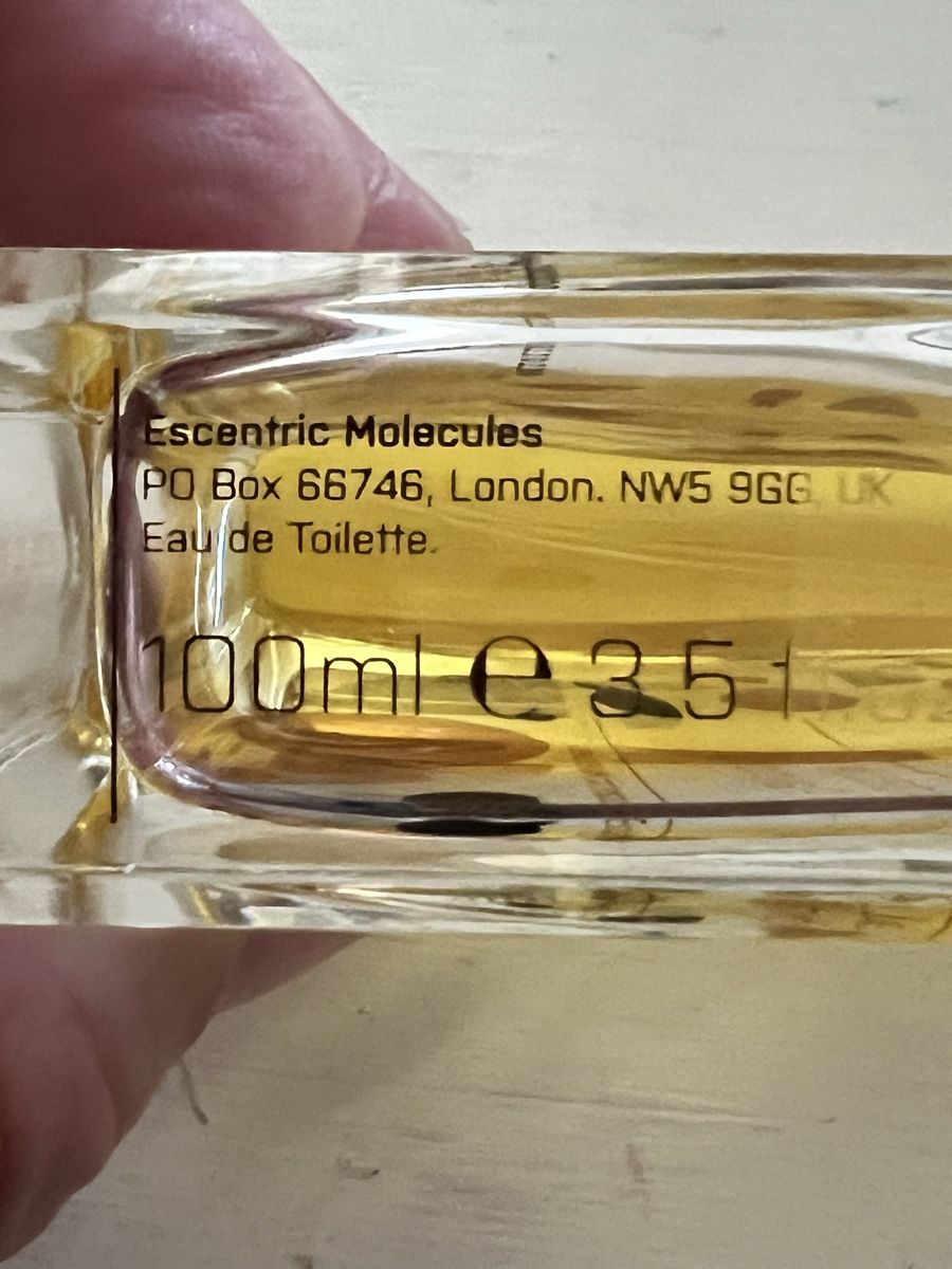 Parfums & Eau de Toilette: Escentric Molecules, Molecule 01 + Patchouli – D'occasion à Kriens par Millimilli01 3