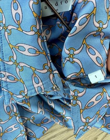 Sandro Paris Hemd, Gr. 36, hellblau, neuwertig, Top Herbst!