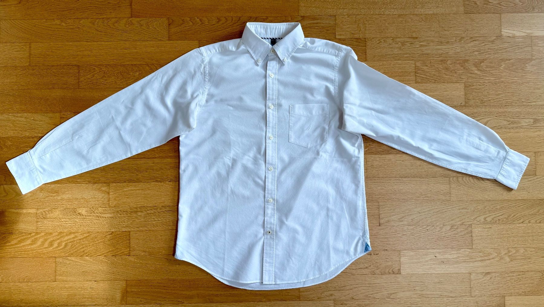 Camicie: NAUTICA Hemd Button Down Grösse S – Usato da Brüttisellen venduto da eic_bwt5