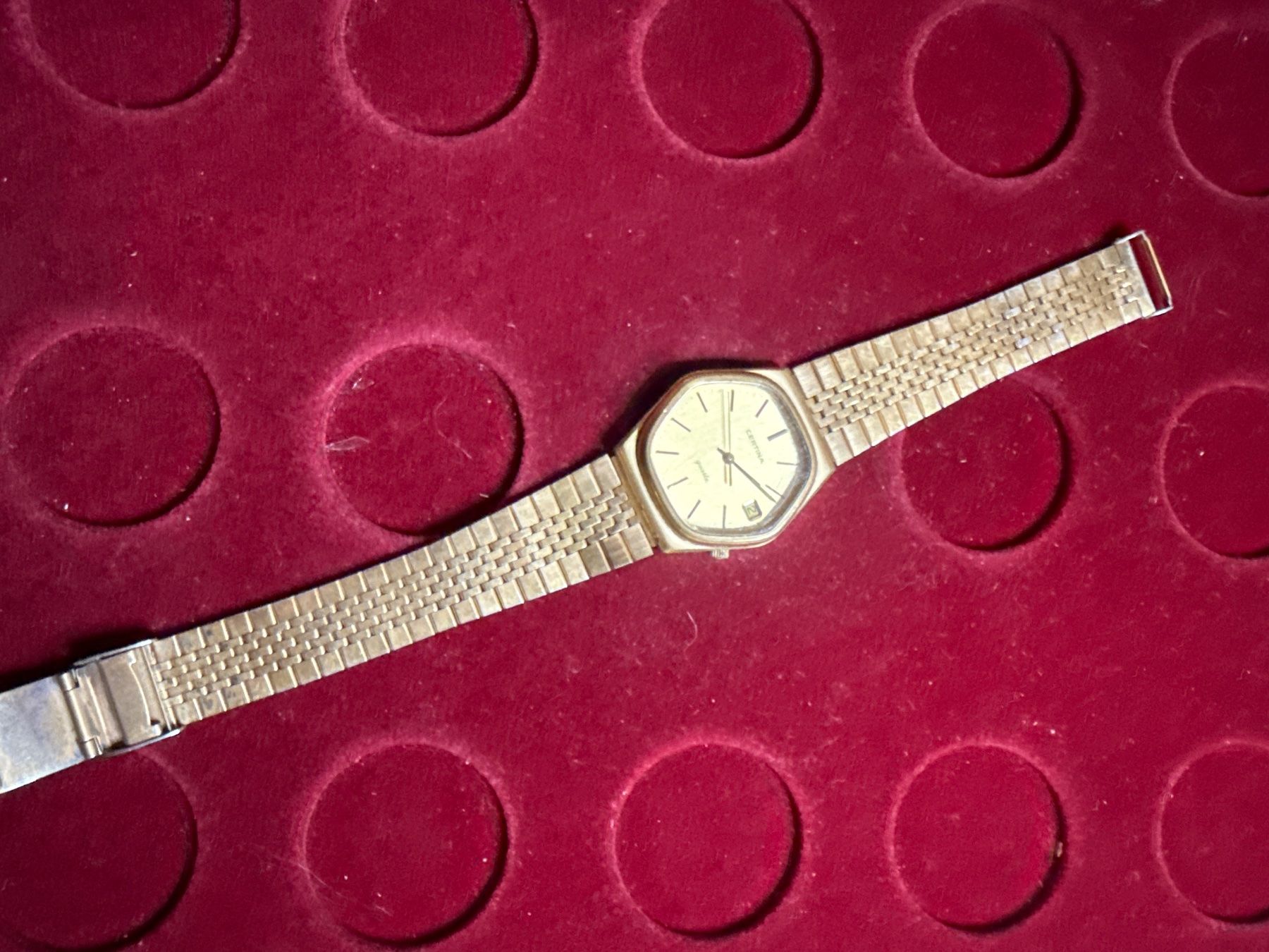 Certina Orologi: Certina Quarz 34 mm – Usato da Pfeffingen venduto da Allhandelklgwatches 2