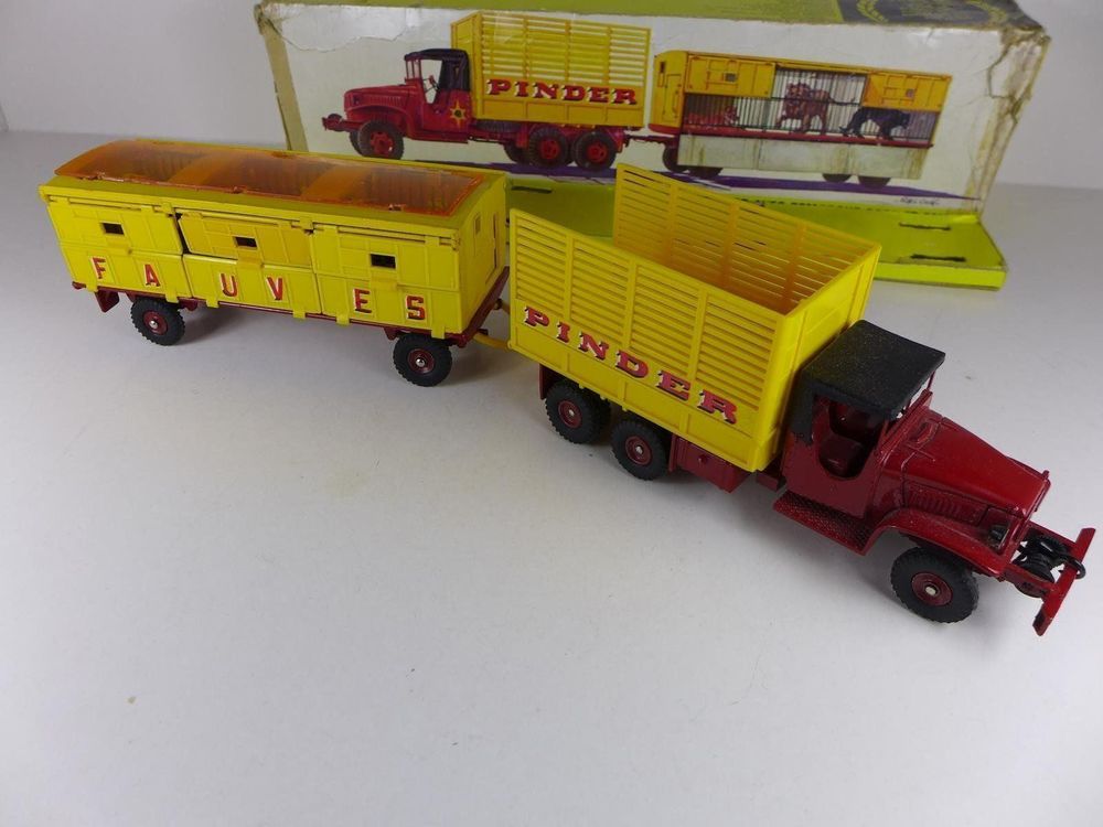 Dinky Toys 881 - GMC Pinder Et Remorque - Camion Cirque - Jaune/rouge - 1/43 - France