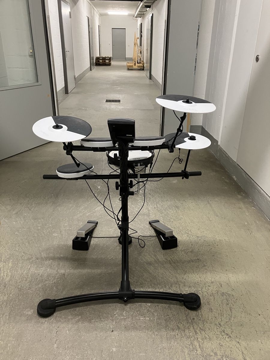 Roland Instruments de musique: E Drum - Roland TD1-KV – D'occasion à Zürich par Gegelino