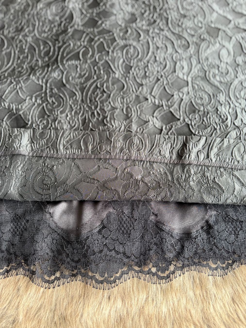 Dolce & Gabbana Vestiti: Schickes Dolce & Gabbana Kleid, Gr. 38 – Nuovo (secondo la descrizione) da Gümligen venduto da hookedonsales 4