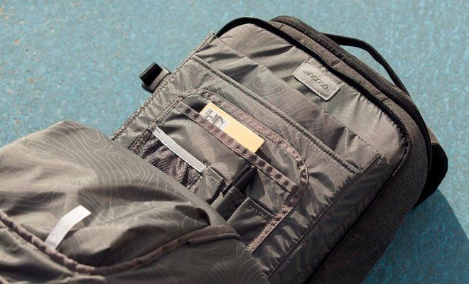 Incase Zaini: Incase DSLR Pro Pack - 26L - Black Heather – Usato da Münsingen venduto da the_royal 7