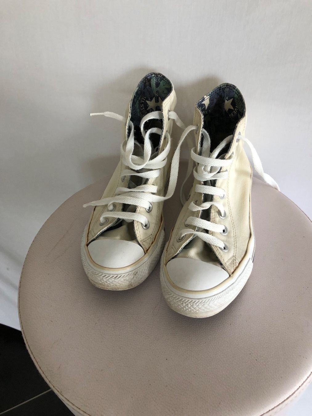 Converse Damenschuhe: Converse All Star Chuck Taylor édition spéciale taille 37 – Gebraucht aus Coppet von Vanessamode