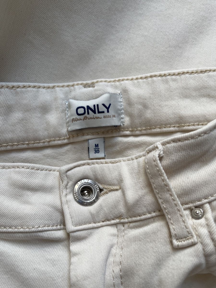 Lotti di vestiti: Bluse und Jeans - neuwertig – Nuovo (secondo la descrizione) da Killwangen venduto da 2001wein 5
