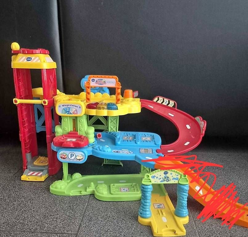 Jouets: Tut tut waschanlage – D'occasion à Basel par Aengeli810 1