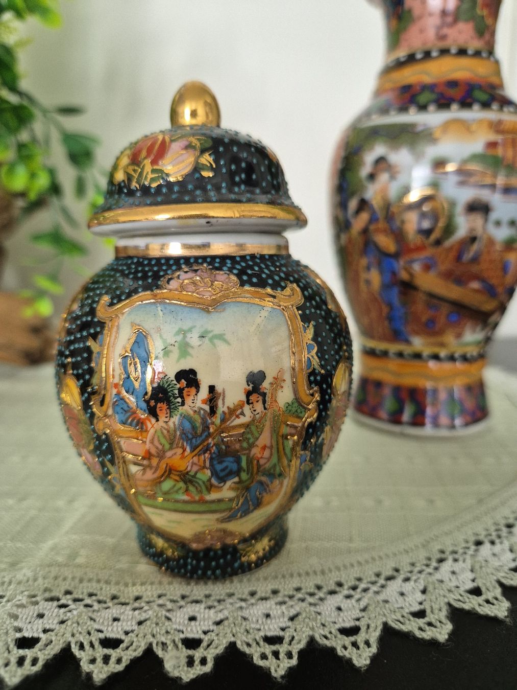 Vasen & Gefässe: China Vasen Set, Handbemalt, Vintage Deko-Objekt – Gebraucht aus Eschlikon TG von zuzanka80 8