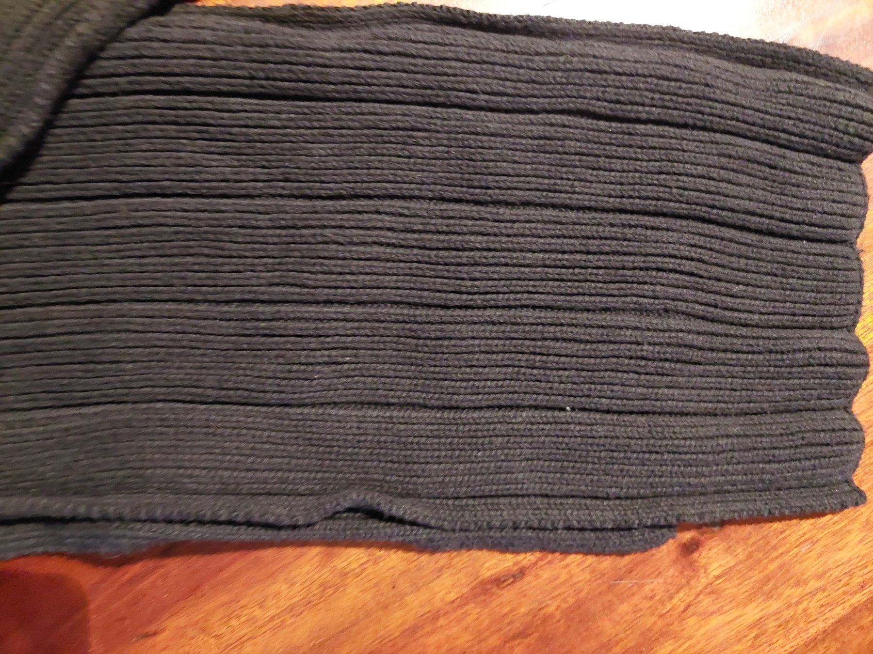 Foulard & Sciarpe: Schal Schwarz – Usato da Beckenried venduto da Havacola 2