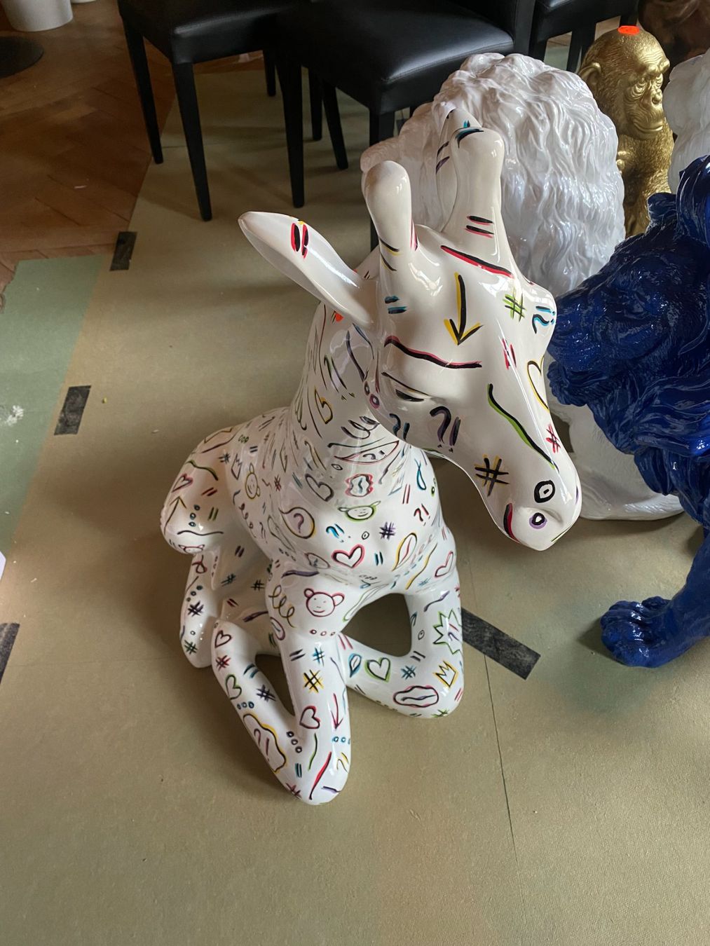 Sculture & Statue: Skulptur / Figur Giraffe NEUWARE – Nuovo (secondo la descrizione) da Liestal venduto da dev_qcm9 3
