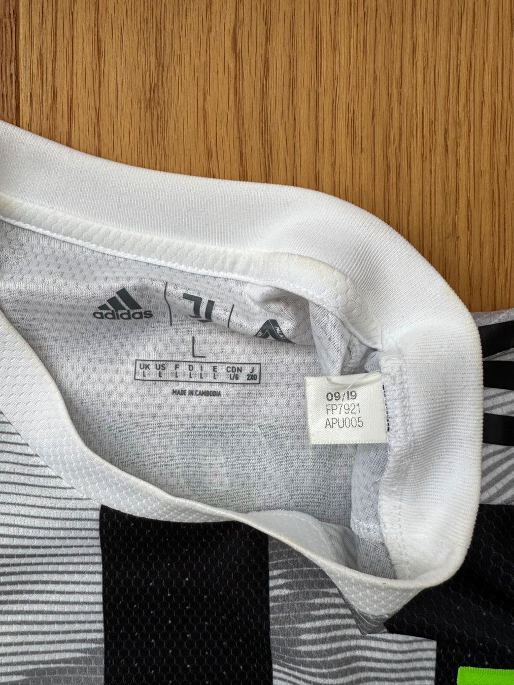 Canottiere & Pantaloni: DYBALA - Juventus X Palace – Usato da Dielsdorf venduto da nicolicious 2
