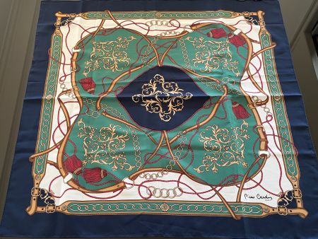 Foulard vintage Pierre Cardin bleu-vert à motifs équestres