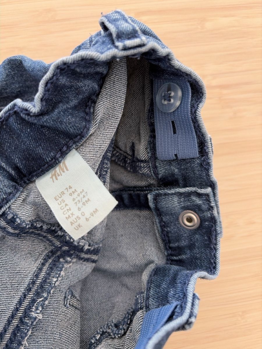 H&M Hosen: Jean bébé H&M bleu taille 74 – Neu (gemäss Beschreibung) aus Cossonay-Ville von Venusa09 3