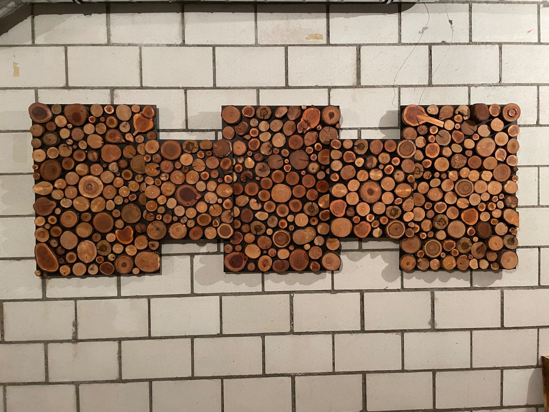 Articoli in legno: Bild aus Holzscheiben – Usato da Brunnen venduto da Holz-style 5