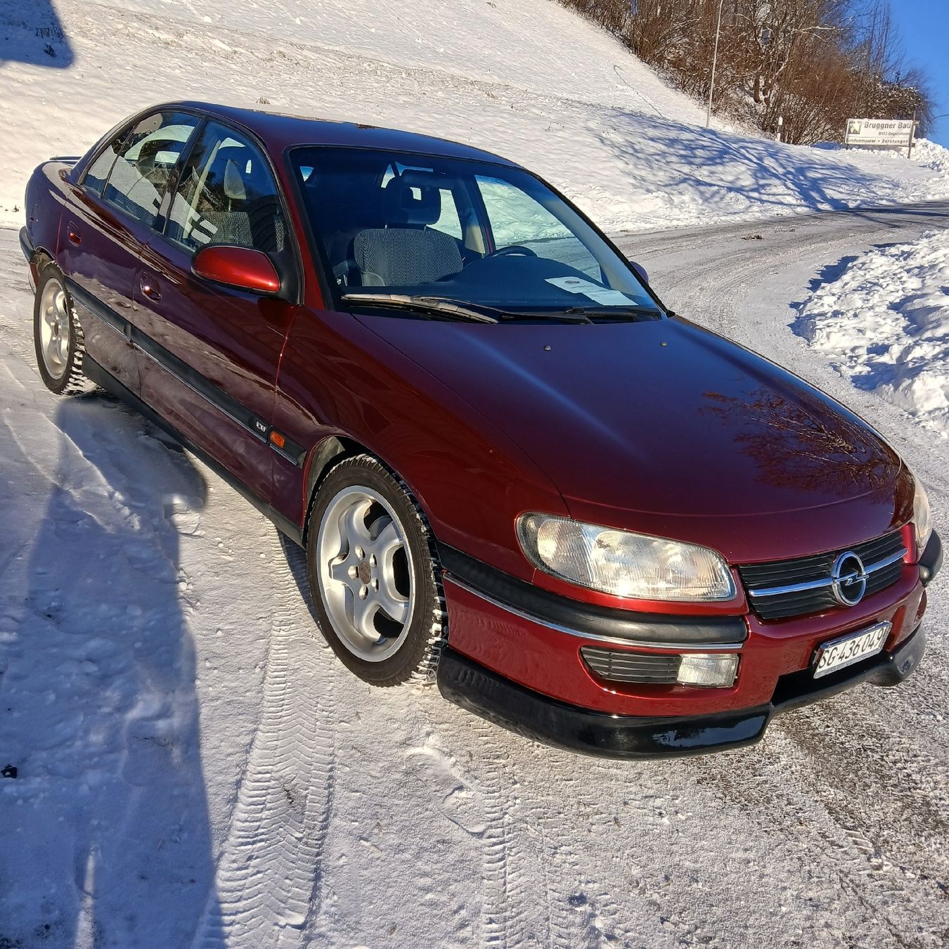 Opel Automobili: Opel Omega B 2.5 V6 – Usato da Degersheim venduto da ReiflerAutokosmetik 1