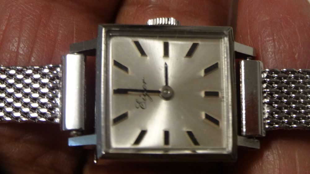 Eiger Montres: EIGER  SEHR KLEINE DAMEN UHR .HANDAUFZEUG.LAUFT – D'occasion à zürich par ahmad01 8